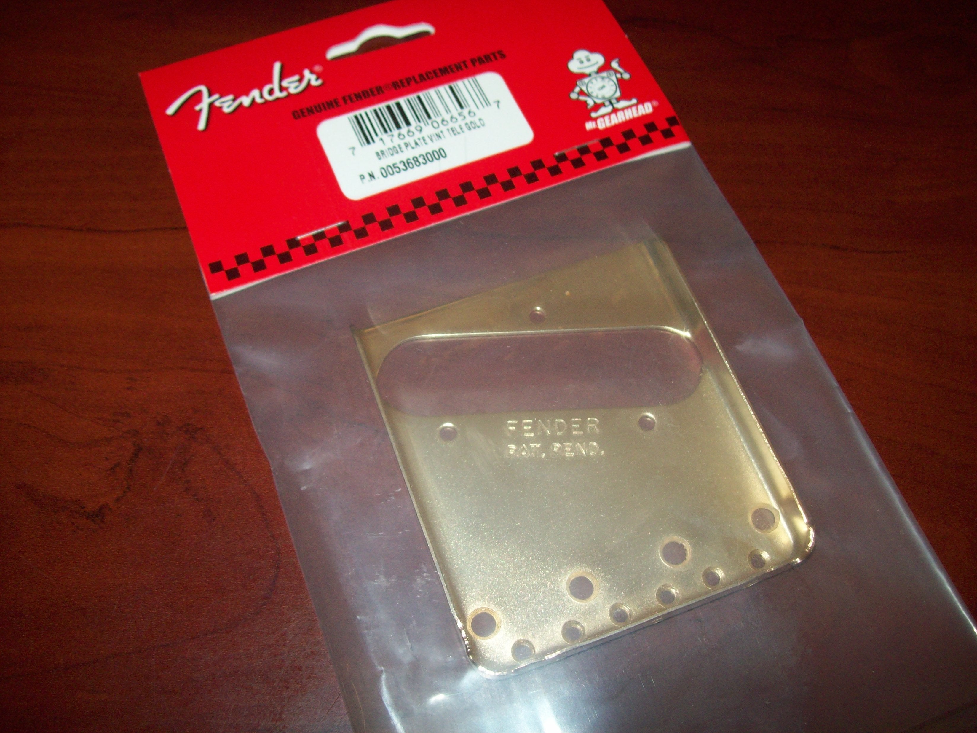 Fender American Vintage 3-Saddle Tele Bridge Plate, Gold