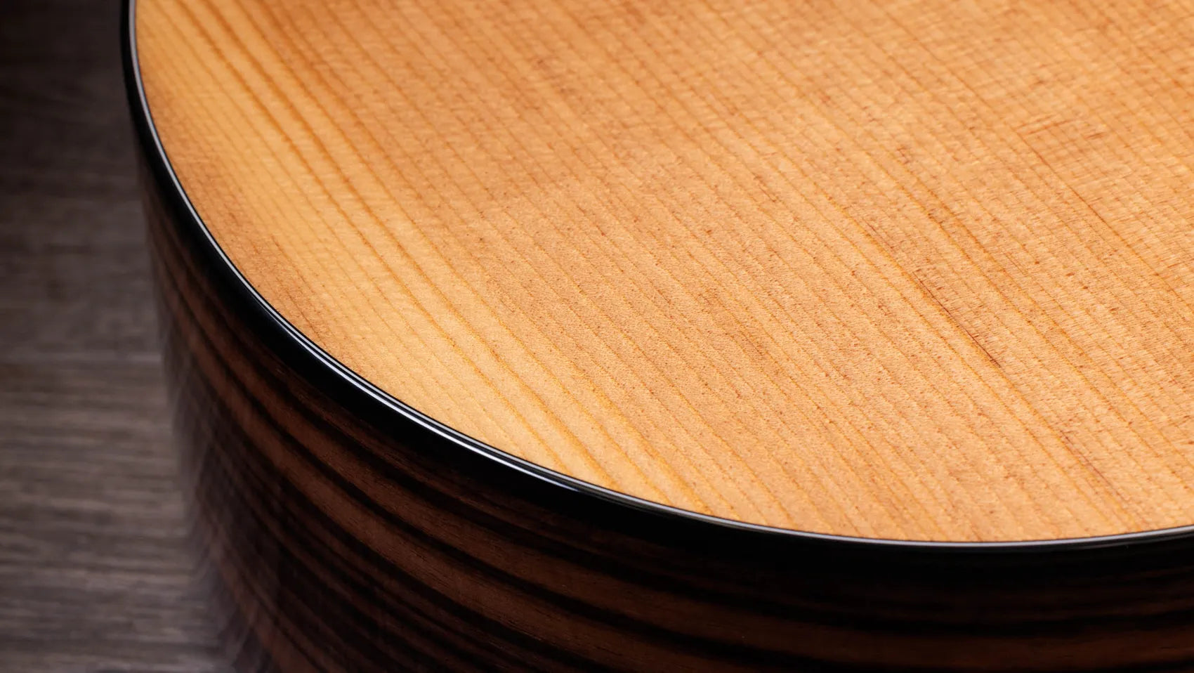 Taylor 214ce Plus Grand Auditorium Acoustic-Electric Guitar