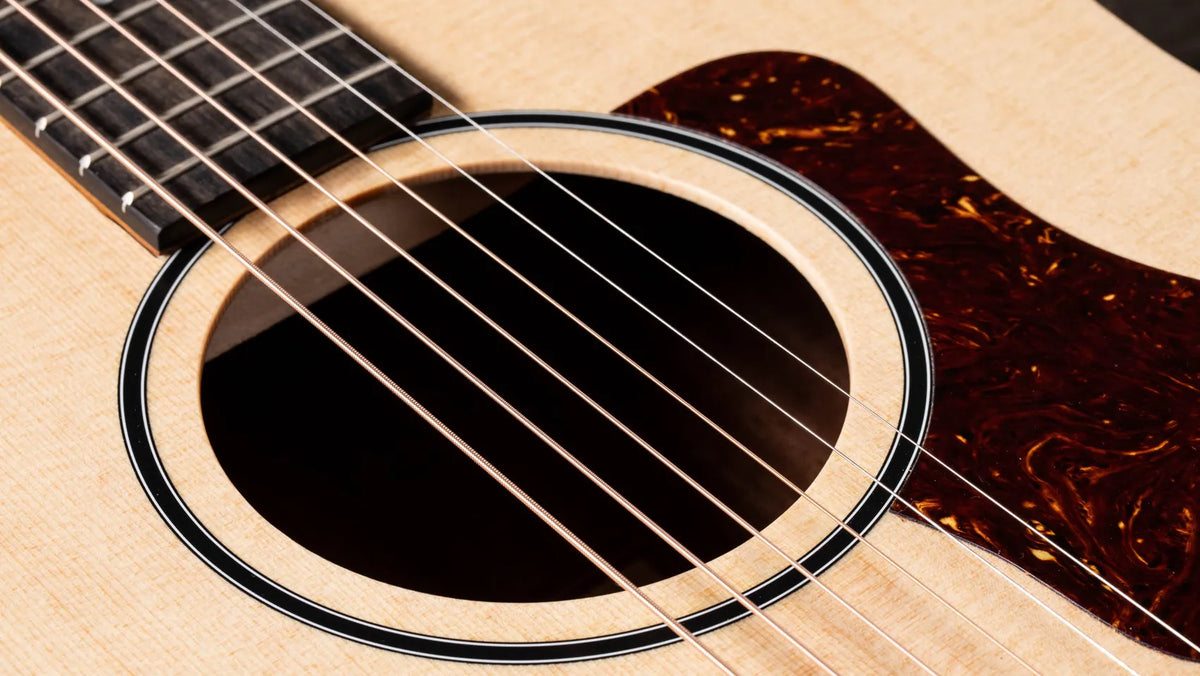 Taylor BBT Big Baby Taylor Acoustic Guitar