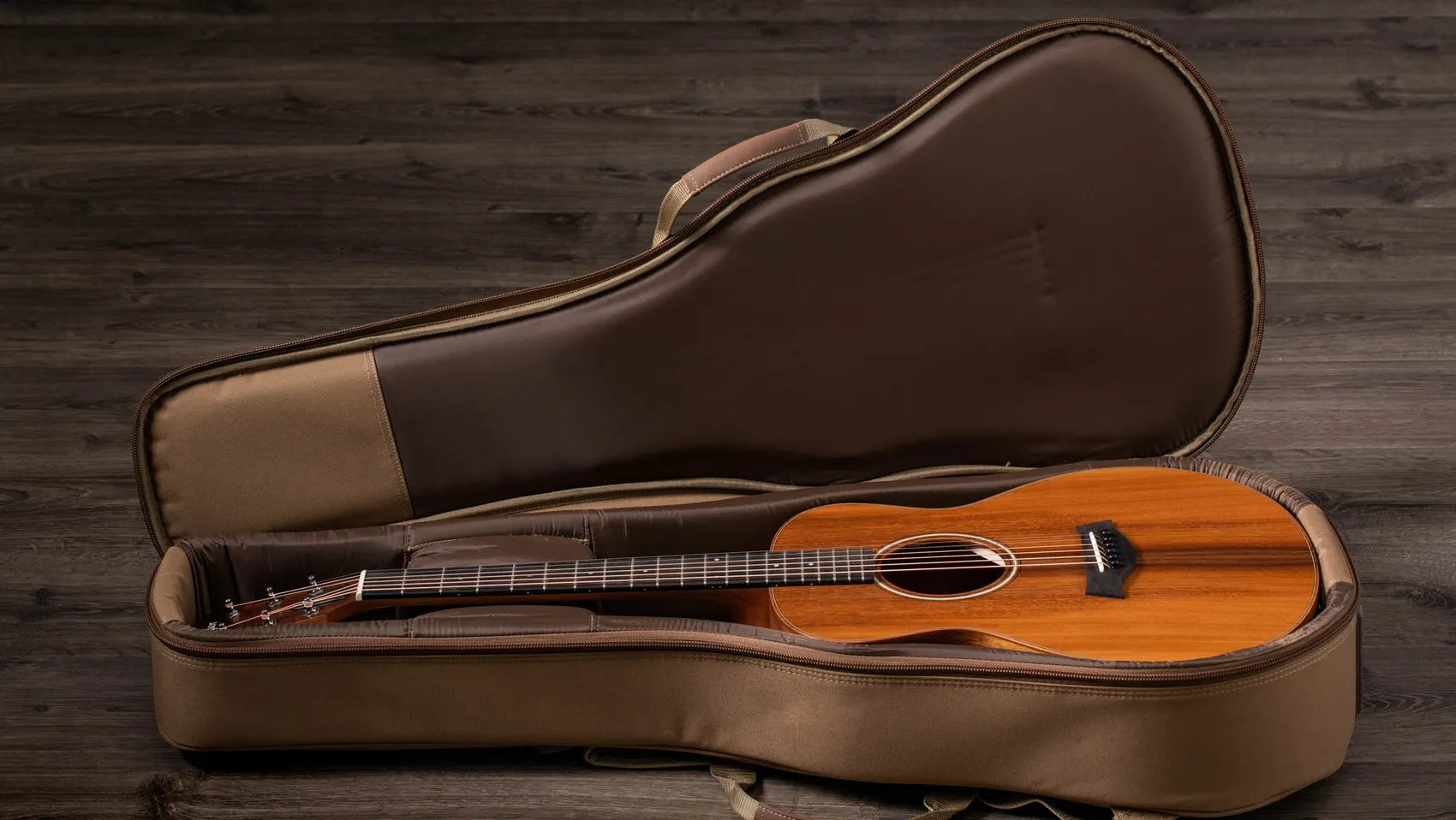 Taylor GS Mini-e Koa Acoustic-Electric Guitar