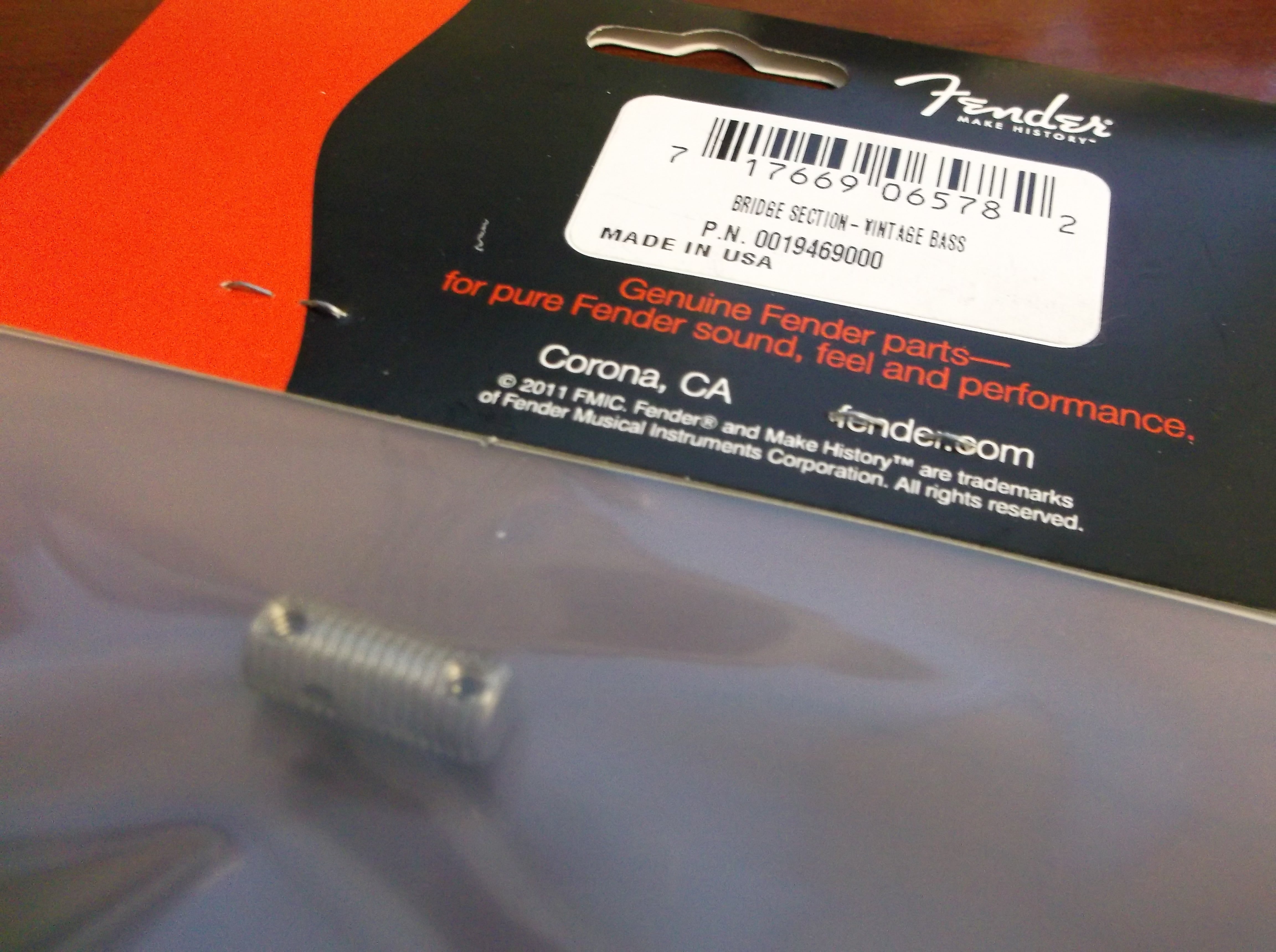 Fender American Vintage Bass Saddle (1), Nickel