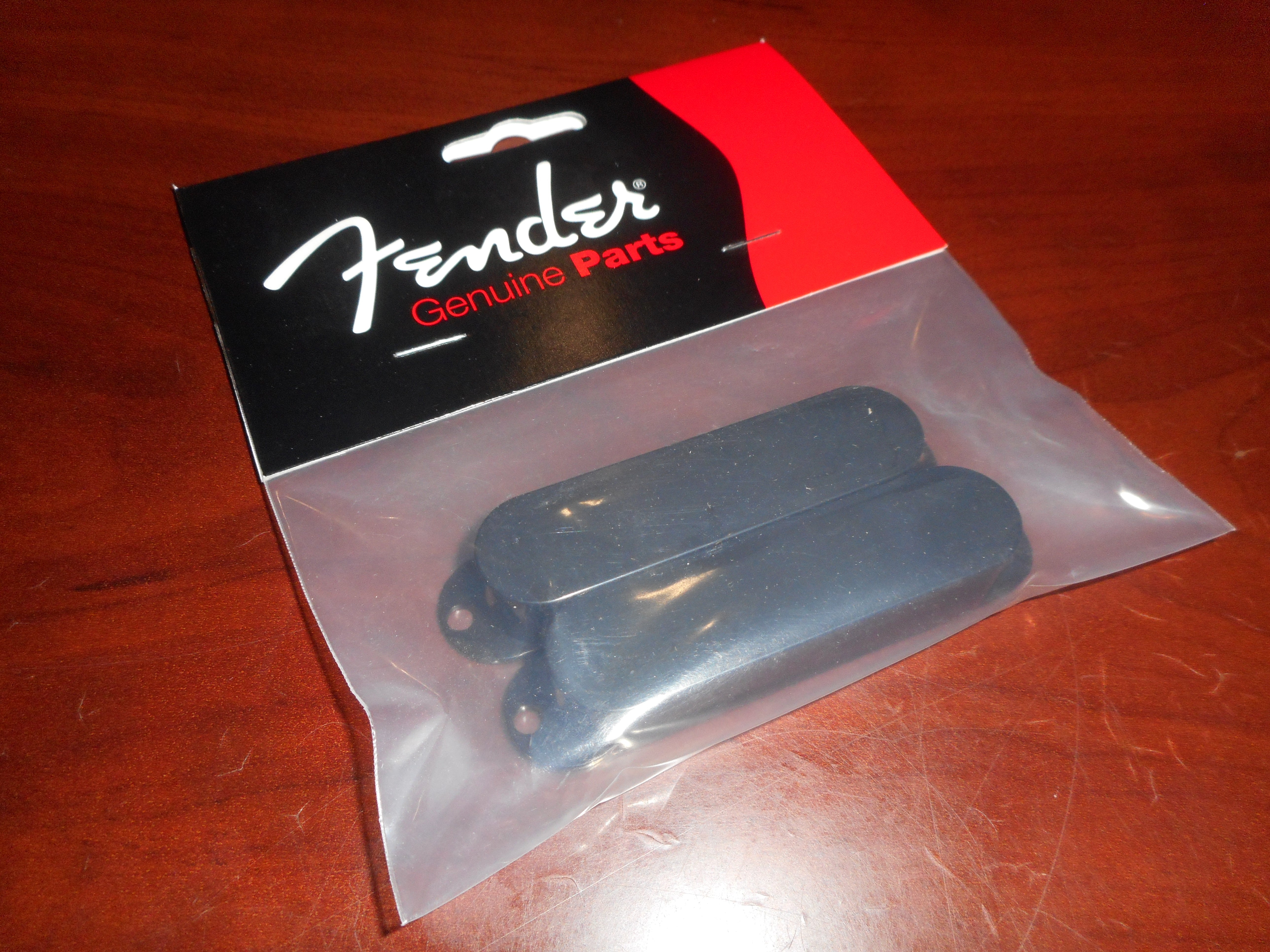 Fender Pickup Covers (2) For '65 Mustang, Black
