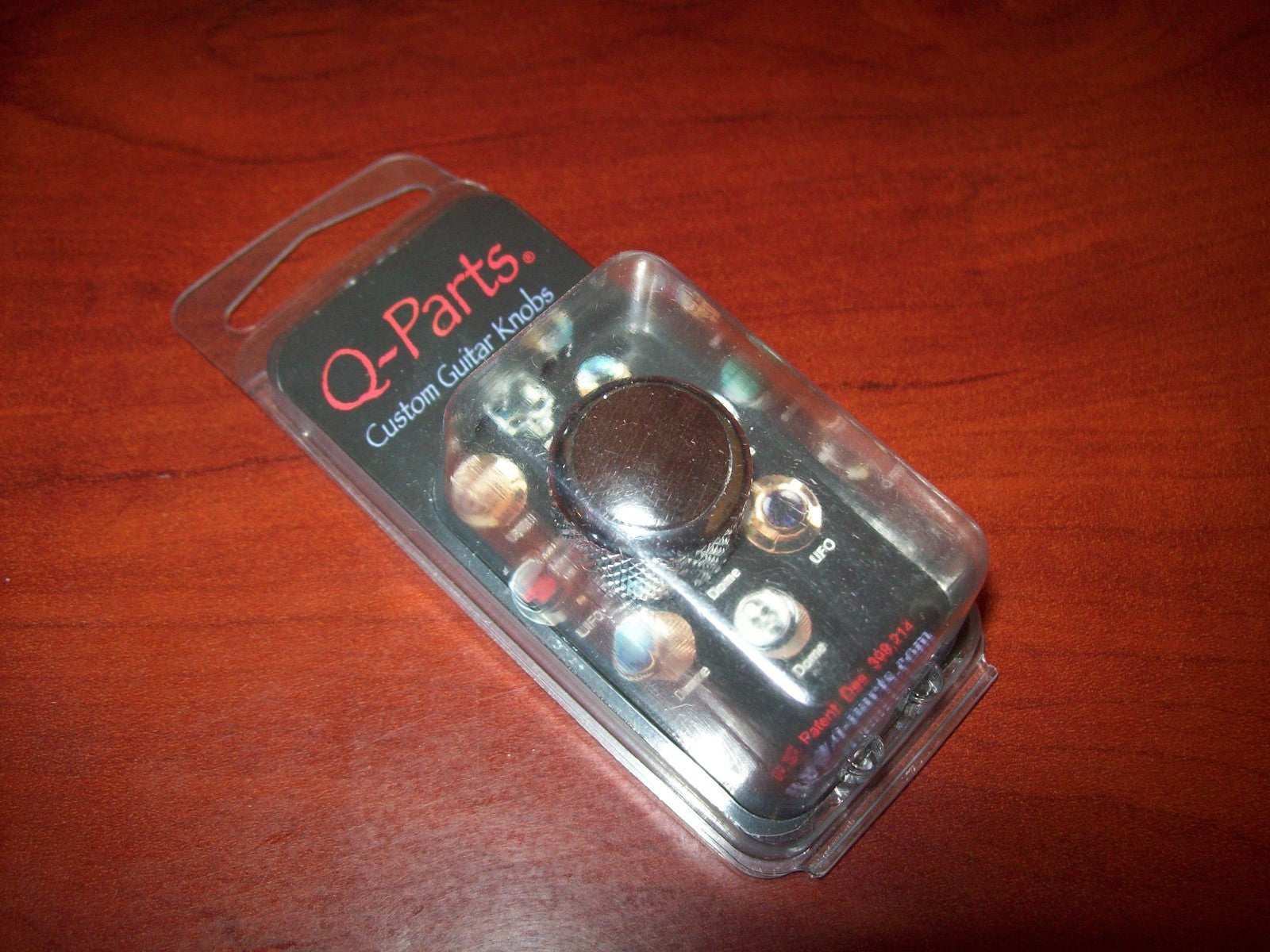 Q-Parts Dome Knob