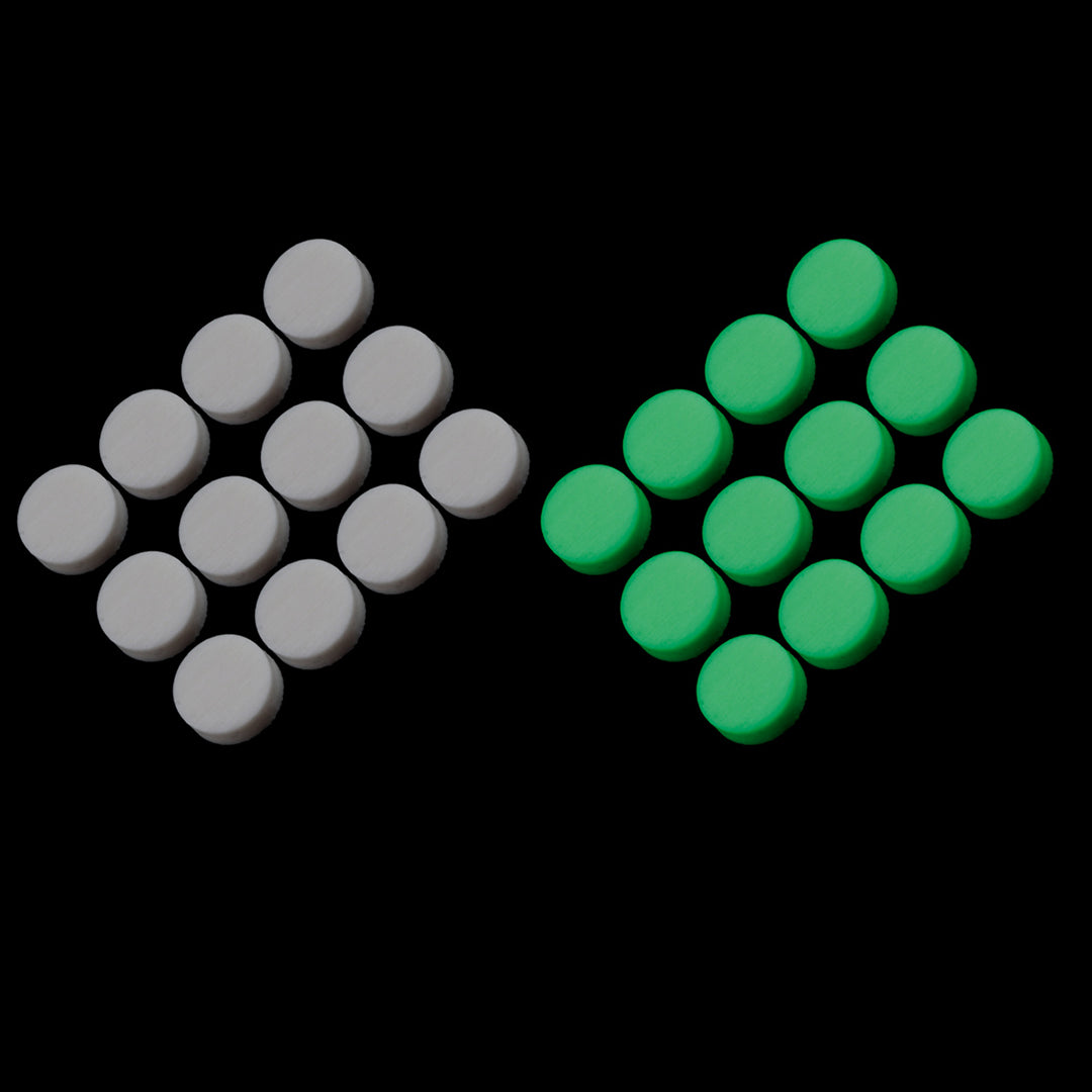 Glow-In-The-Dark Fingerboard Dots (12), No Ring, 6.35mm