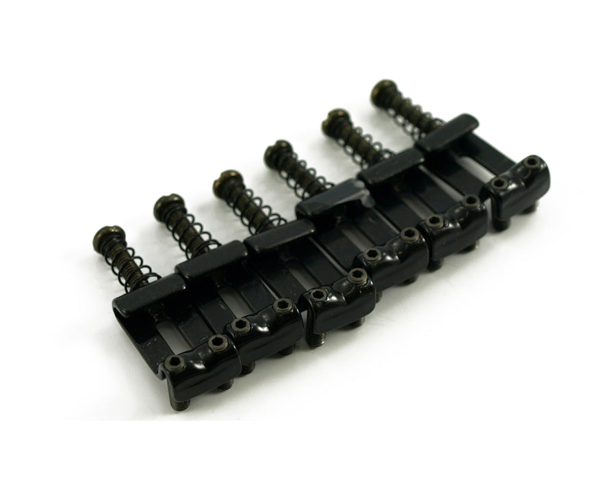 Contemporary Tremolo Saddle Set - Black