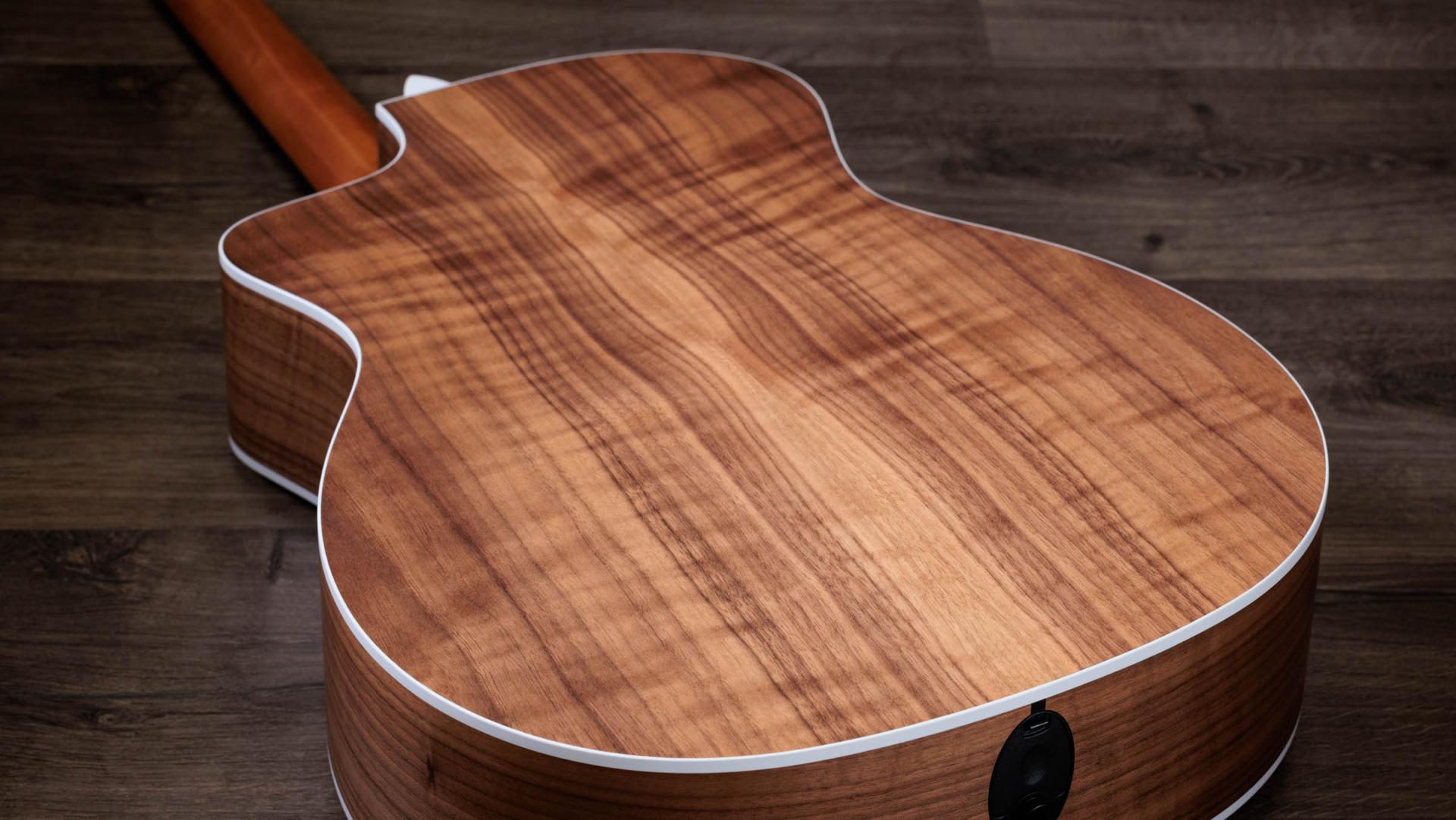 Taylor 214ce Grand Auditorium A/E Guitar - Natural