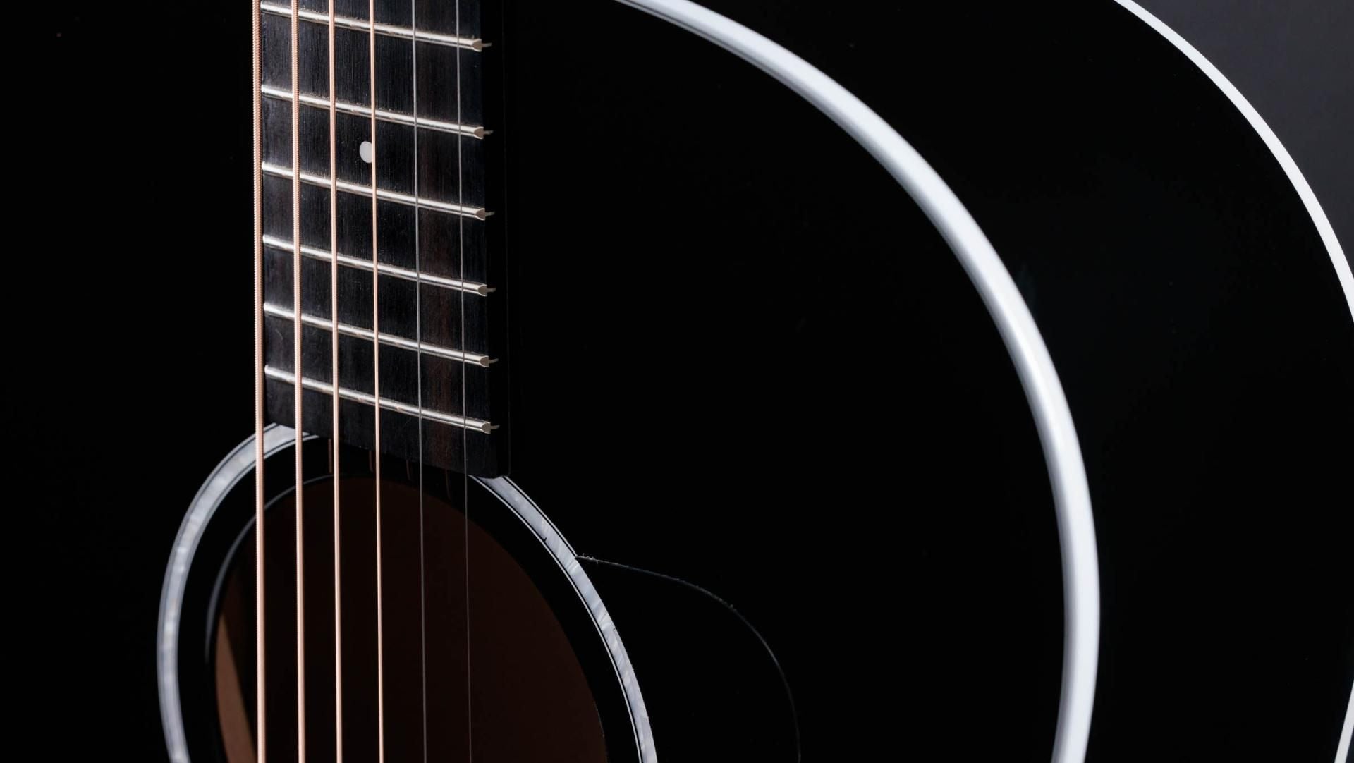 Taylor 217e Plus Grand Pacific A/E Guitar - Black