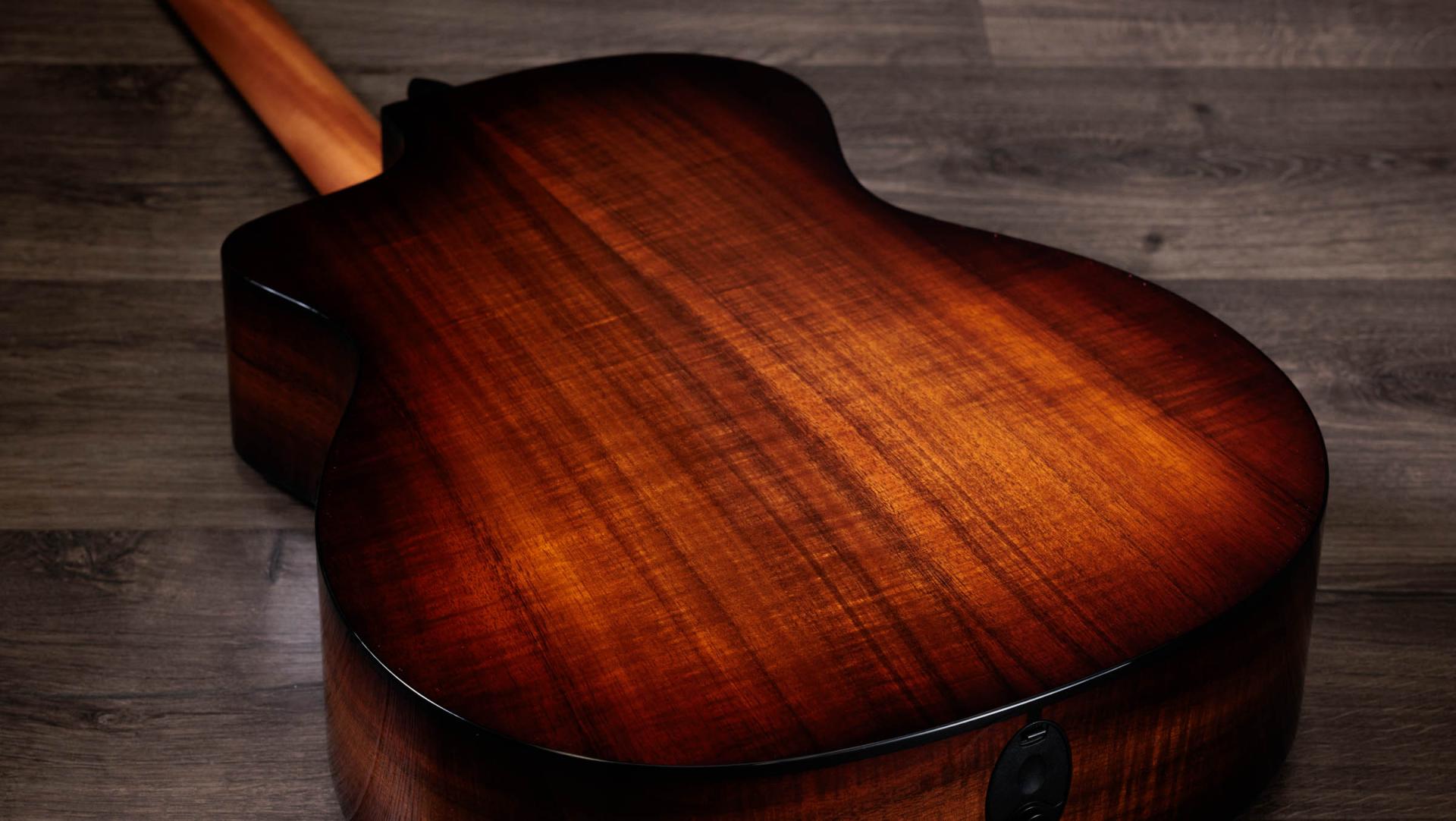 Taylor 224ce-K DLX Grand Auditorium A/E Guitar - Tobacco