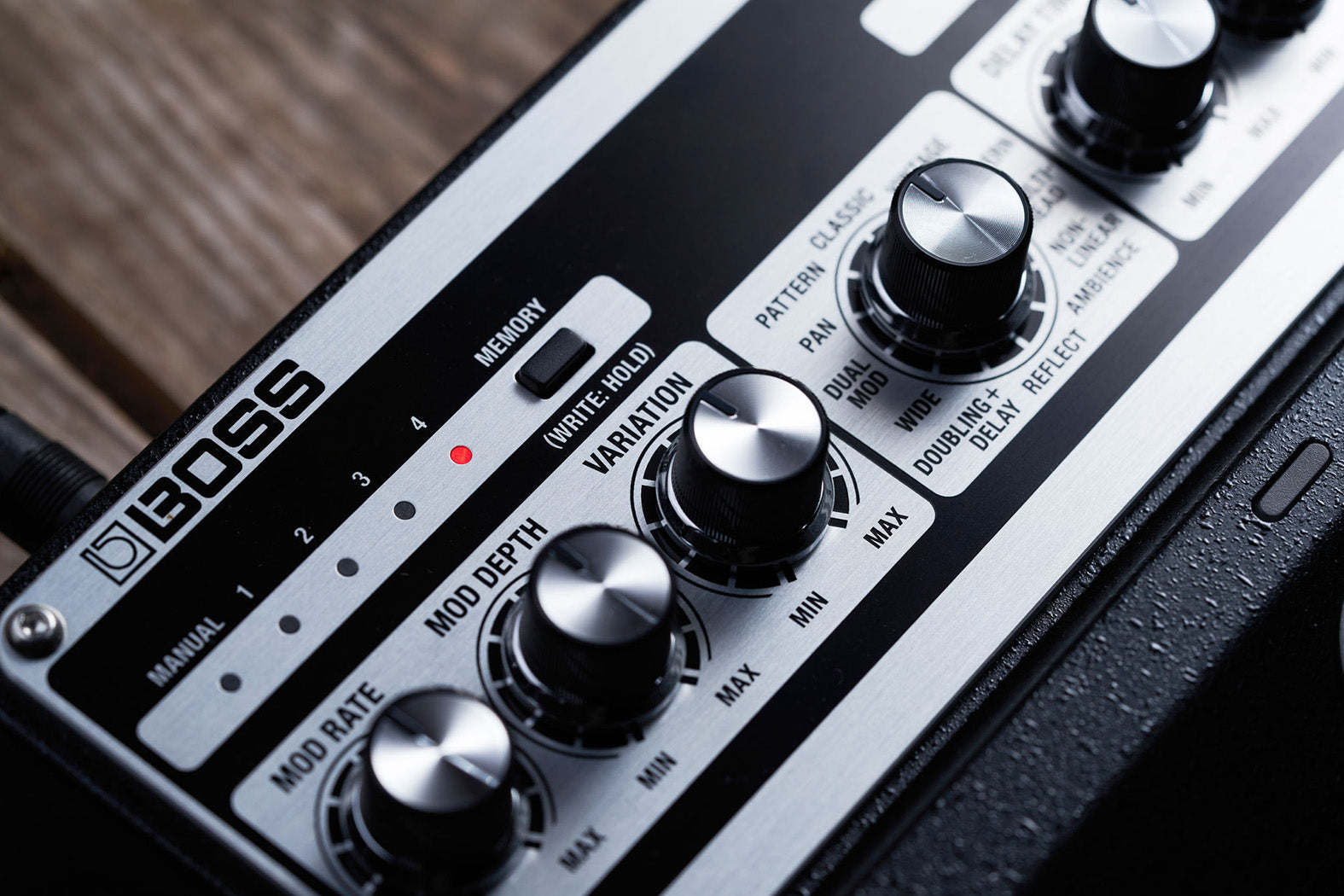 Boss DM-101 Delay Machine Pedal
